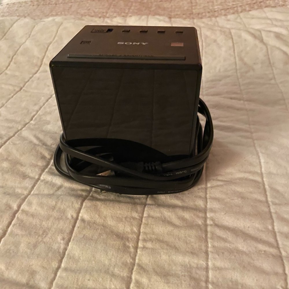 alarm clock/radio